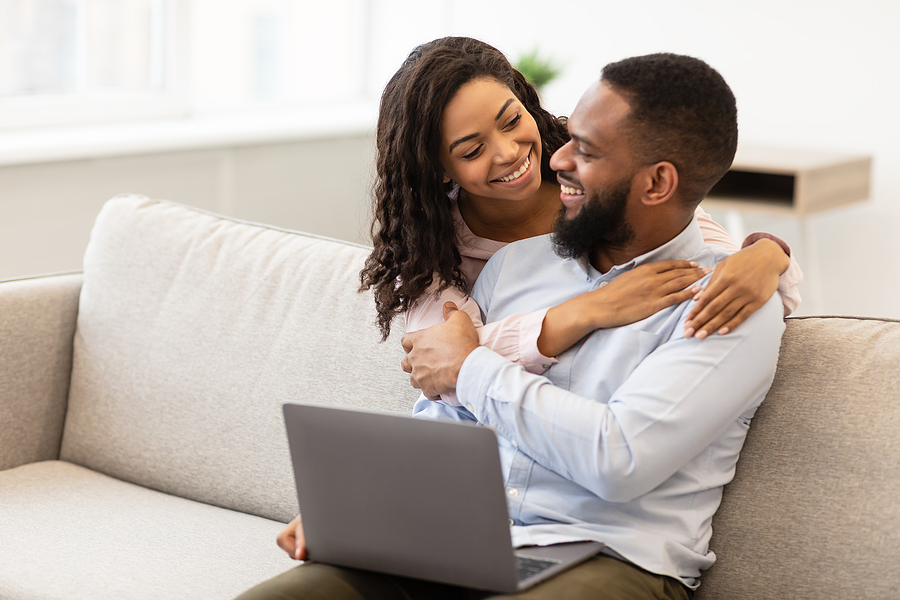 Tips for Dealing With Money as a New Couple